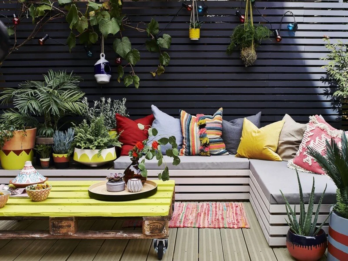 Colourful garden patio deck painting in Richmond by Richmond Decorators