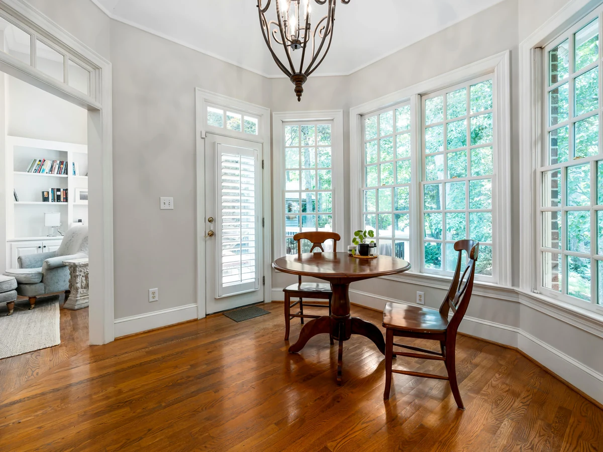 dining-room-painting-grey-dining-room-richmond-decorators Grey dining room with period details painted by Richmond Decorators