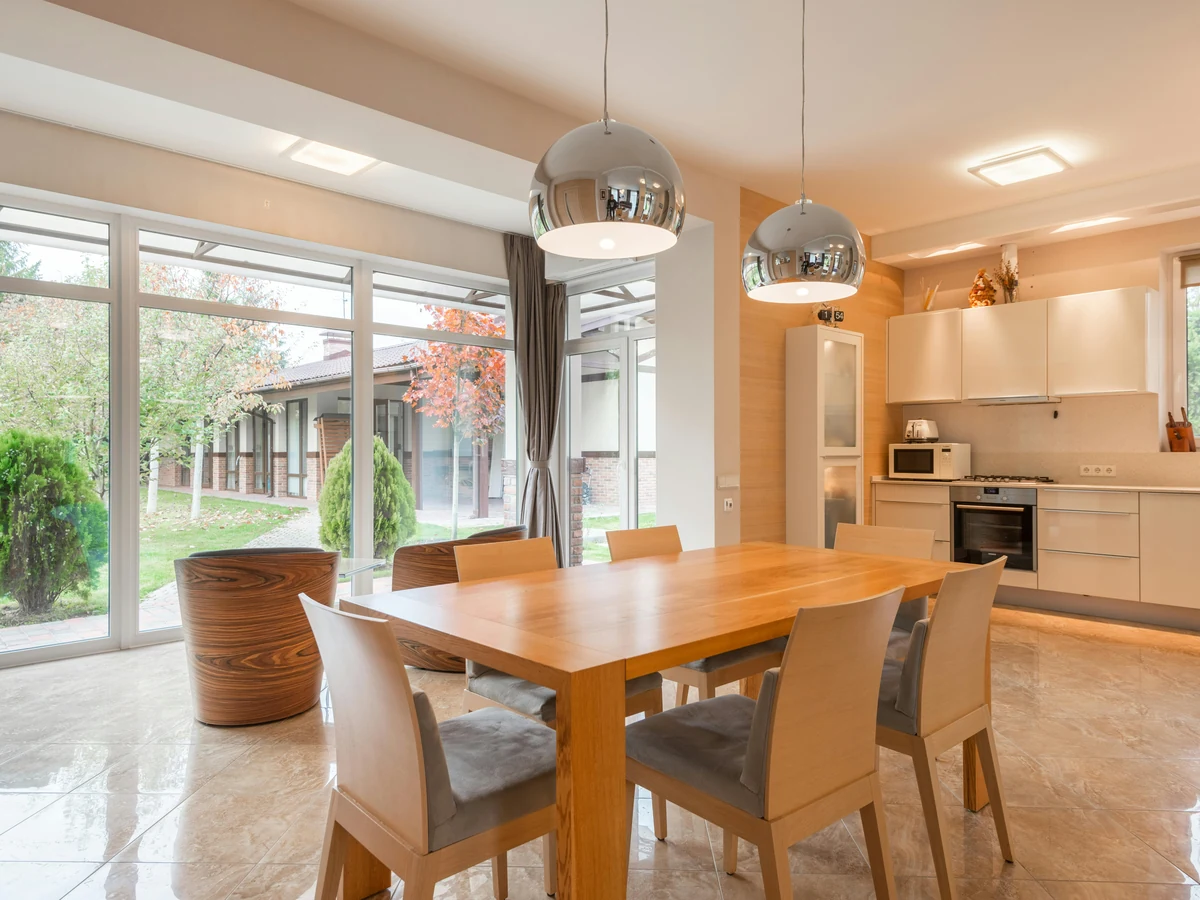 dining-room-painting-open-plan-dining-richmond-decorators Open plan dining room painted by Richmond Decorators in south-west London