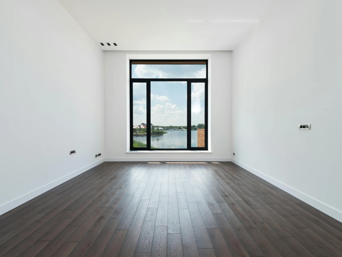 Freshly painted empty white room interior in Hampton by Richmond Decorators